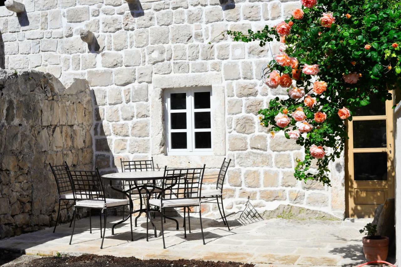 Charming Stone House In Cavtat Old Town Apartment Exterior photo